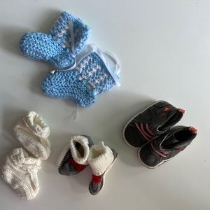 Lot of baby shoe socks